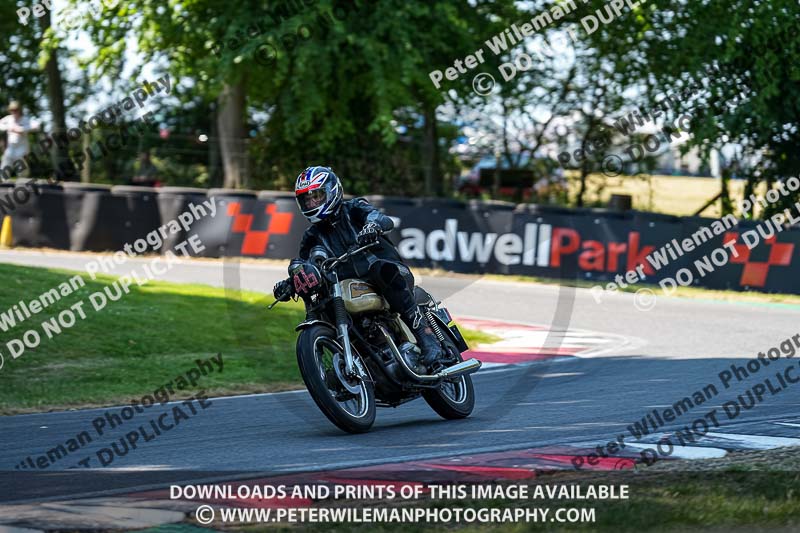 cadwell park;cadwell park photographs;cadwell trackday photographs;enduro digital images;event digital images;eventdigitalimages;peter wileman photography;racing digital images;trackday digital images;trackday photos